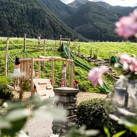Hotel Lener Campo di Trens